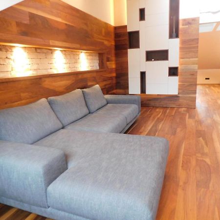 Wolfova Apartment Ljubljana Buitenkant foto