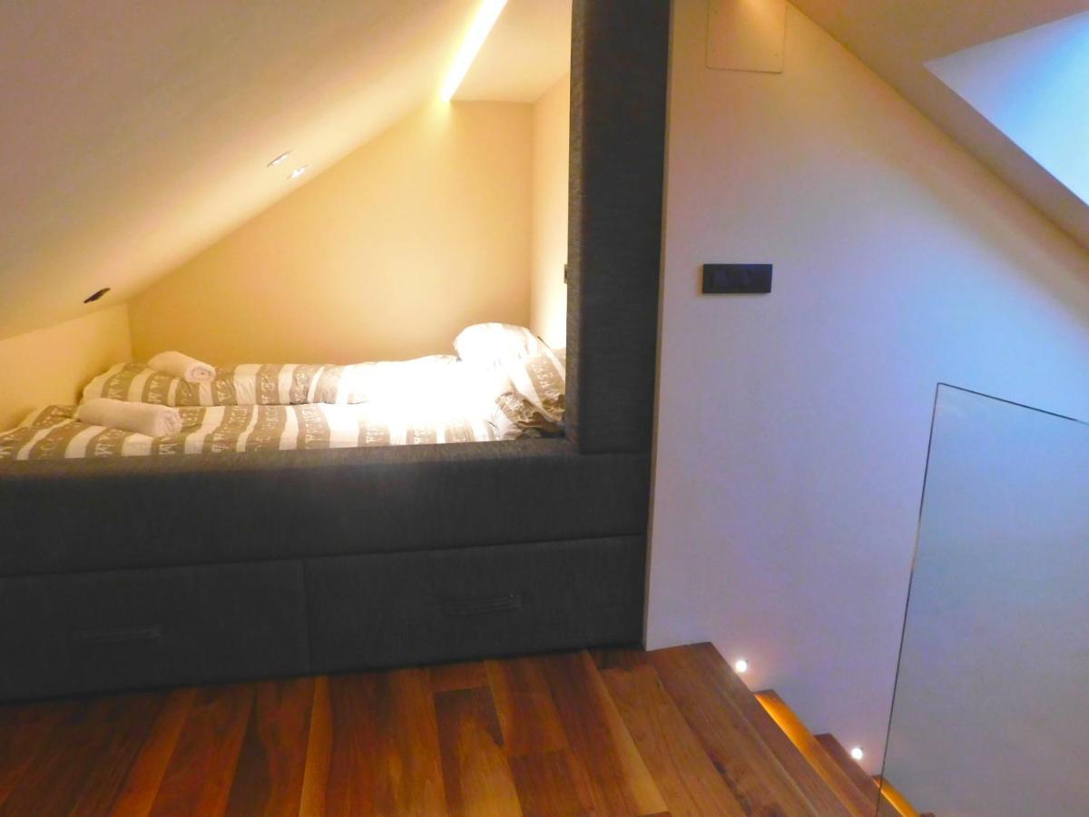Wolfova Apartment Ljubljana Buitenkant foto
